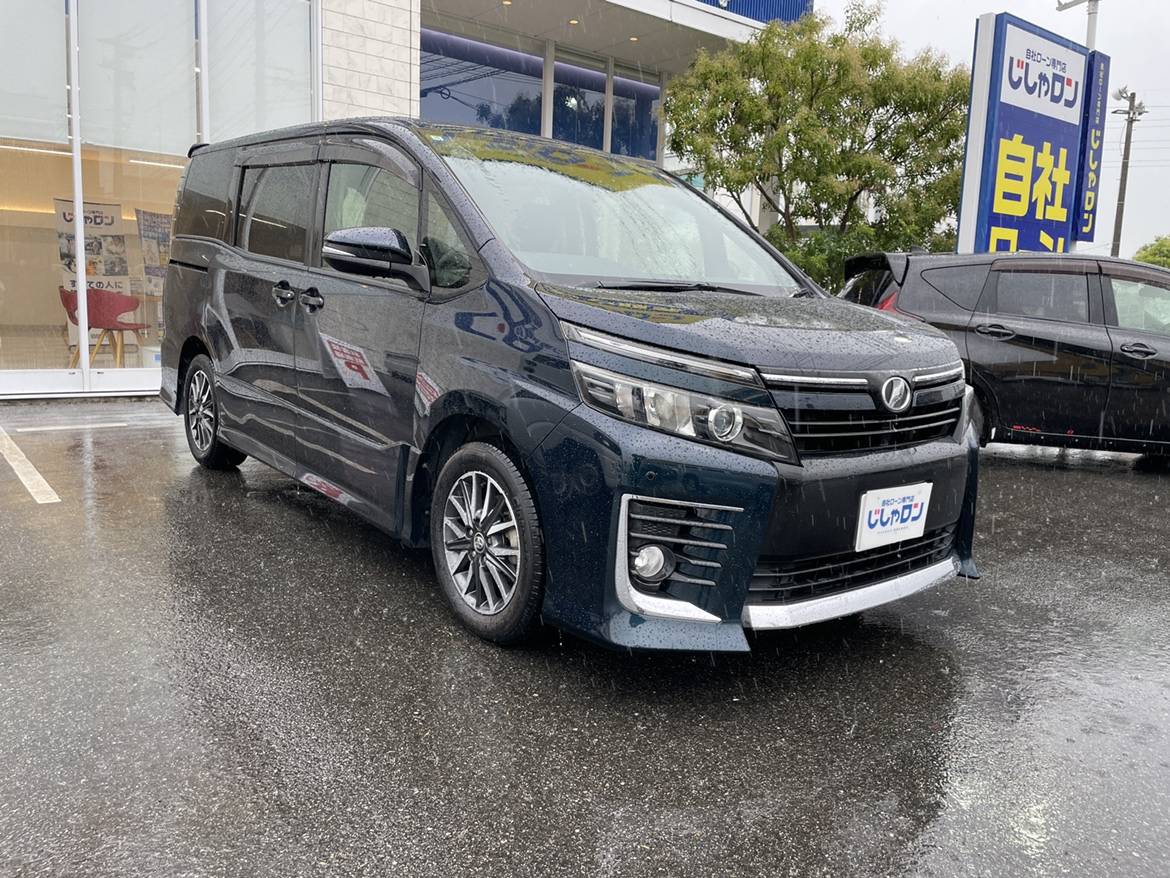 トヨタ ヴォクシーをご納車しました！