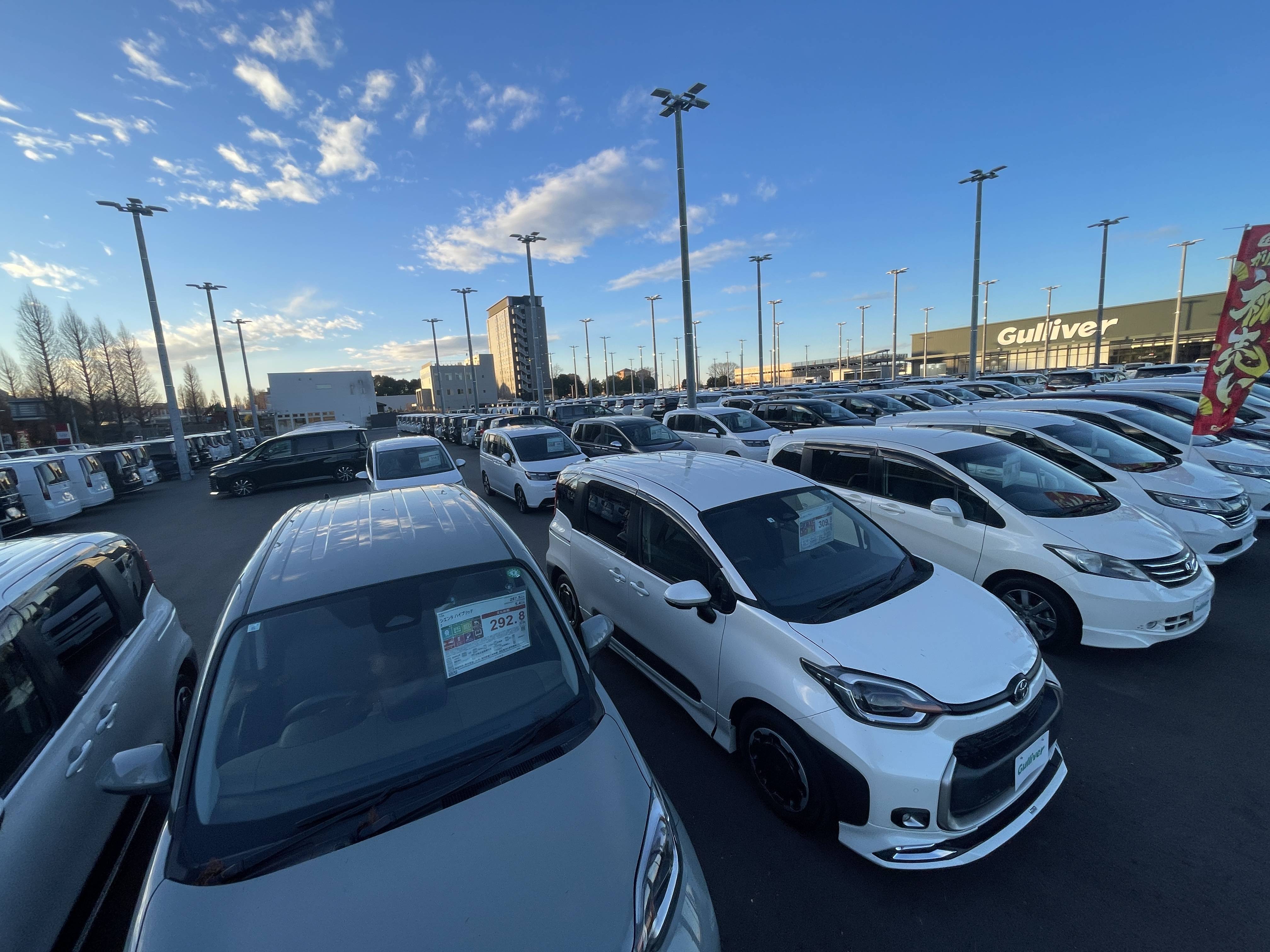 元旦10時スタート！史上最大の初売り★展示350台＆全車試乗OK！【千葉県 中古車】01