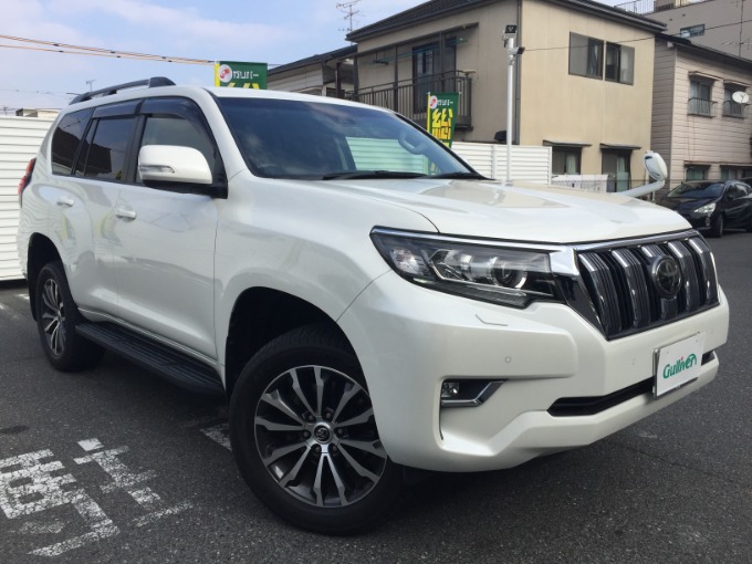 ☆☆☆☆ランドクルーザープラド入庫!!!☆☆☆☆