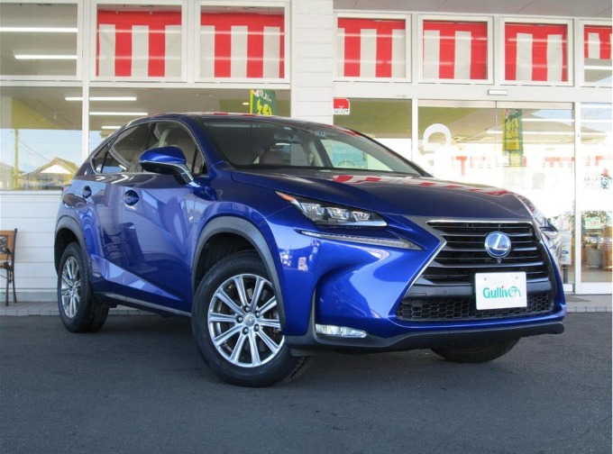 『オシャレ高級SUV』が入荷しました〜