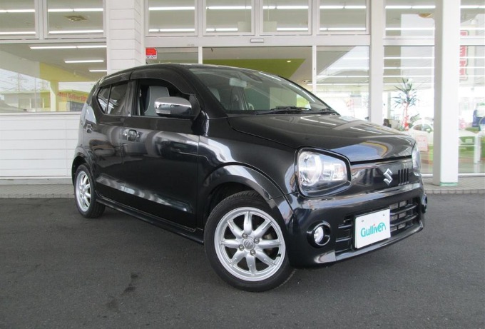 『お買い得低燃費車』が入荷しました〜