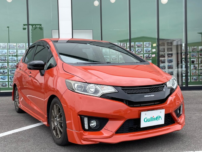 H25 ホンダ　フィットRS　６F　中古車　入荷！