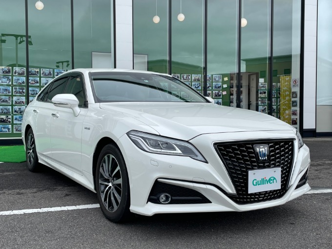 H30　トヨタ　クラウンハイブリッド2.5G　中古車　入荷しました！