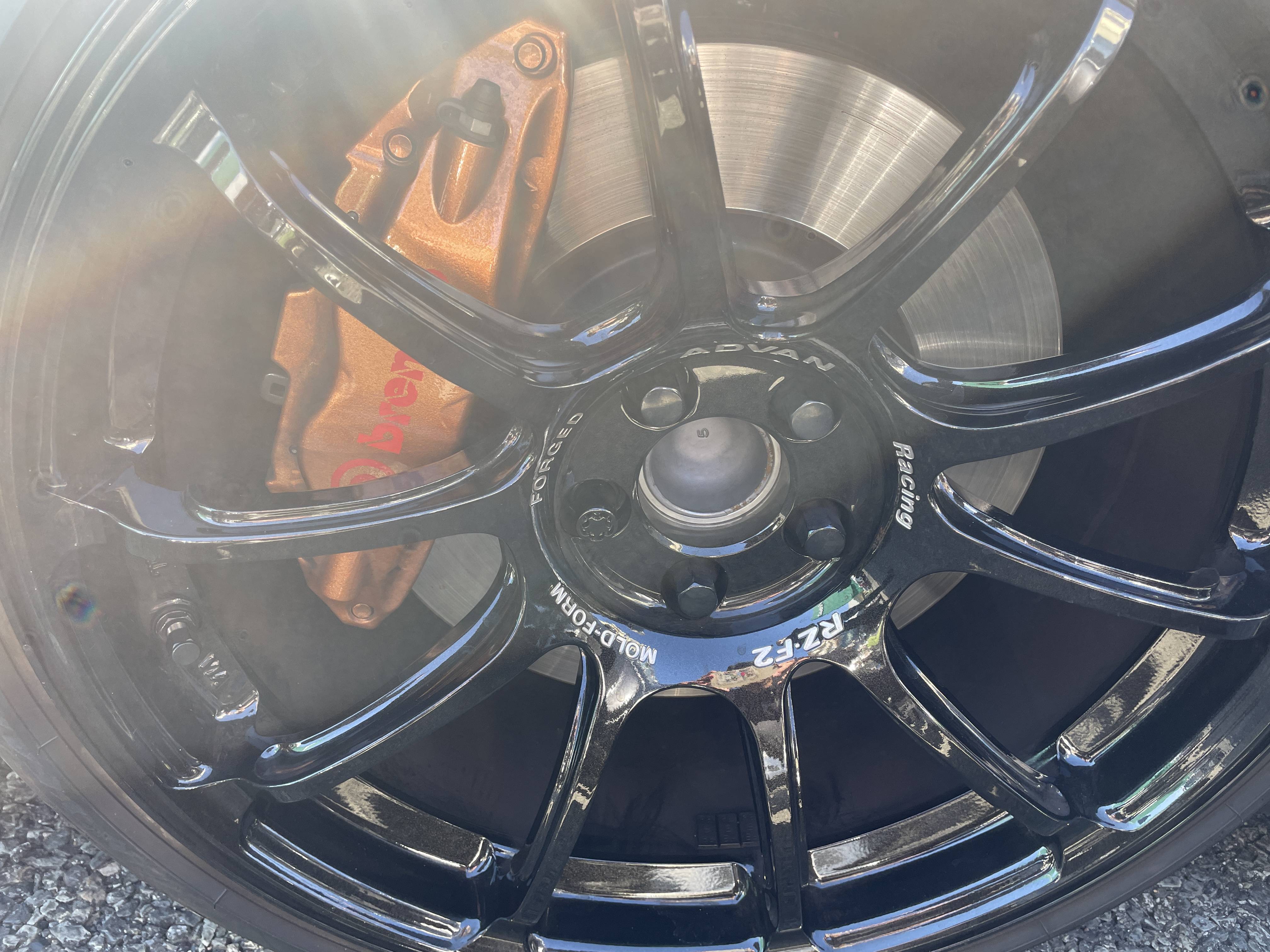 純正パーツ、捨てないで！〜査定額を左右する「プラス査定」の鍵〜