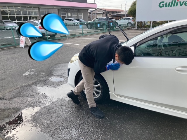 ガリバー富田店！！！今日はちょっと曇り空、、こんな日は中島くん何してる？04