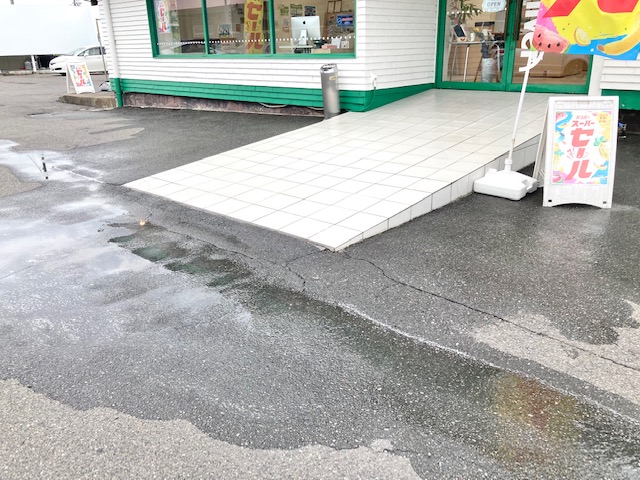 ガリバー富田店！！！夏場のお掃除！真っ白ピカピカスッキリ♪