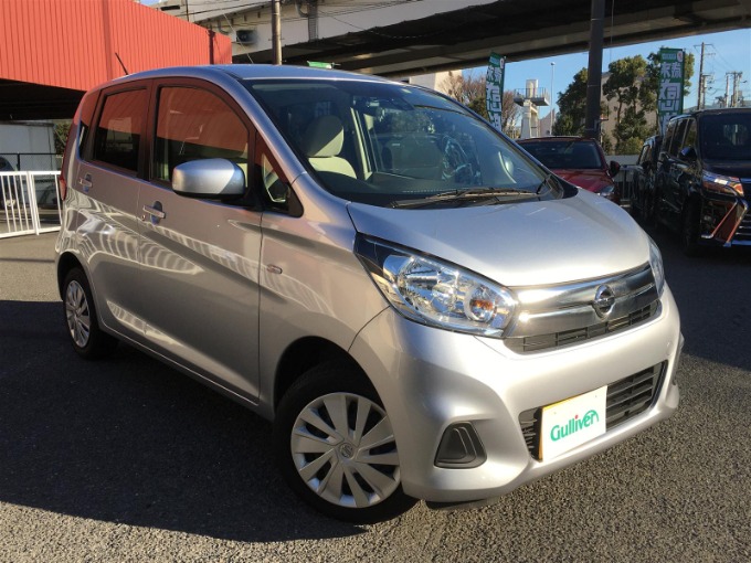 ☆中古車入庫情報☆　日産　デイズ