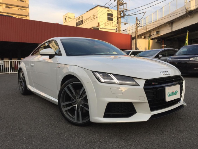 ☆中古車入庫情報☆　アウディ　TTクーペ