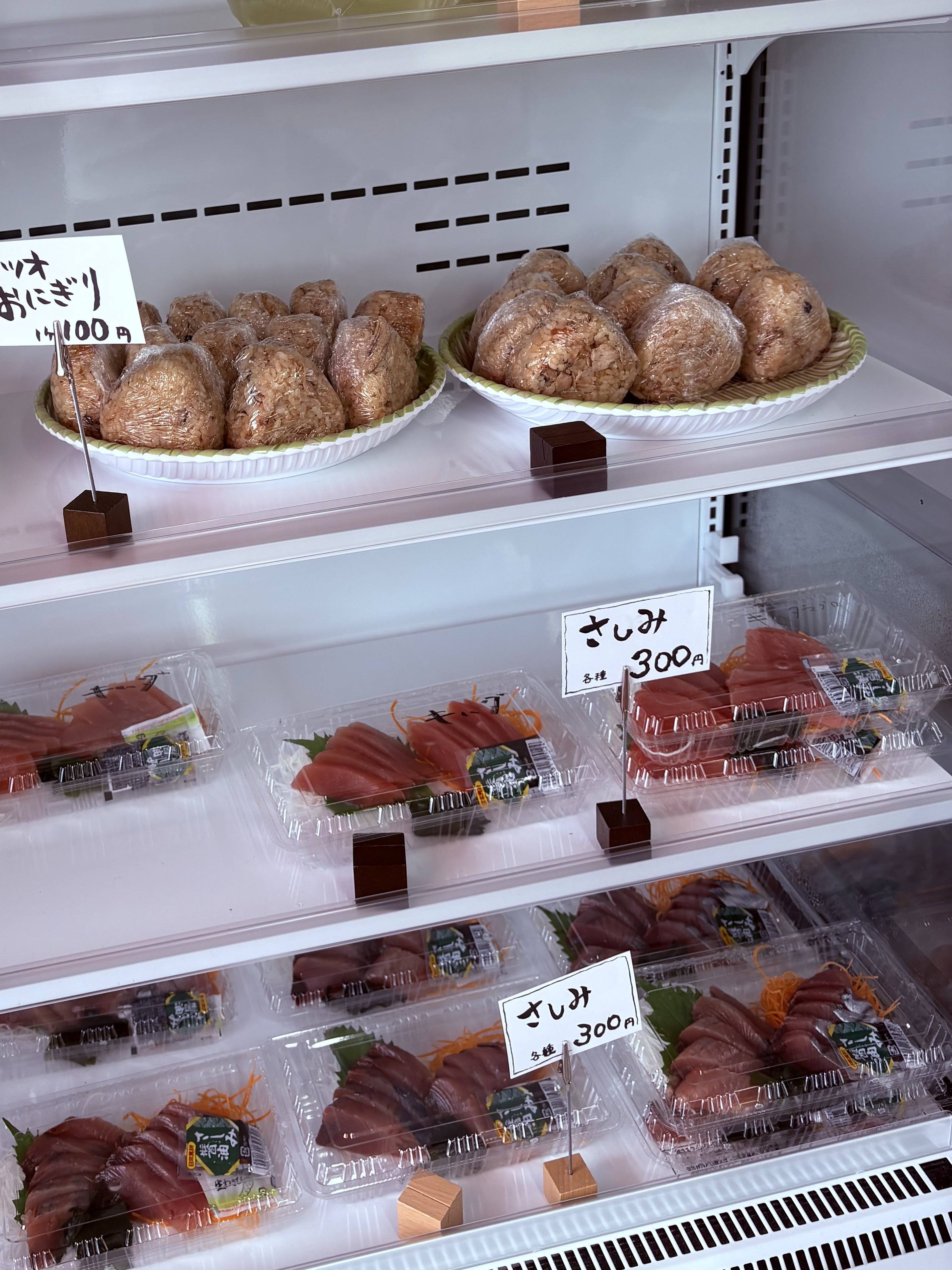 お弁当屋さんを発見！03