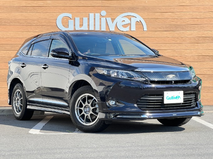 TOYOTA　HARRIER