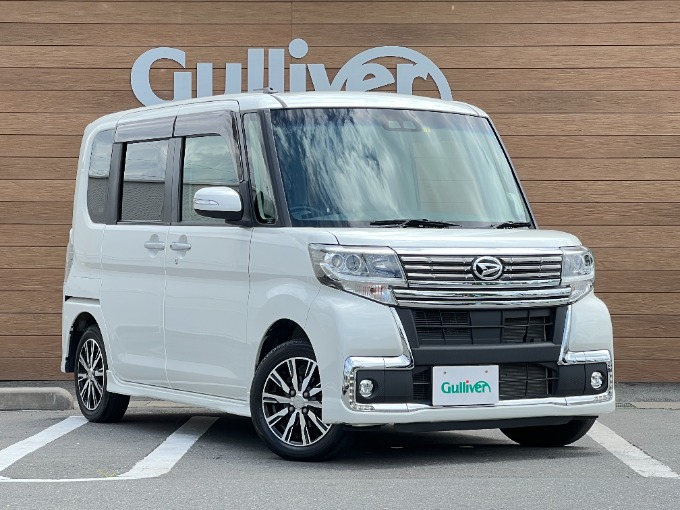 ダイハツ　タントカスタム　4WD　中古車　ガリバー