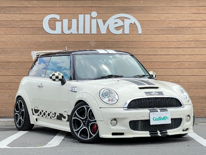 新着入荷車両！BMW  ミニ　クーパーS　状態良好！