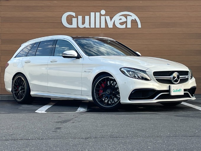 AMG C63入庫！可変サスペンション！マフラー！エクスクルーシブPKG！
