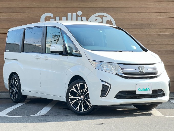 H27 ホンダ ステップワゴン入荷！ワンオーナー！ホンダセンシング！わくわくゲート！