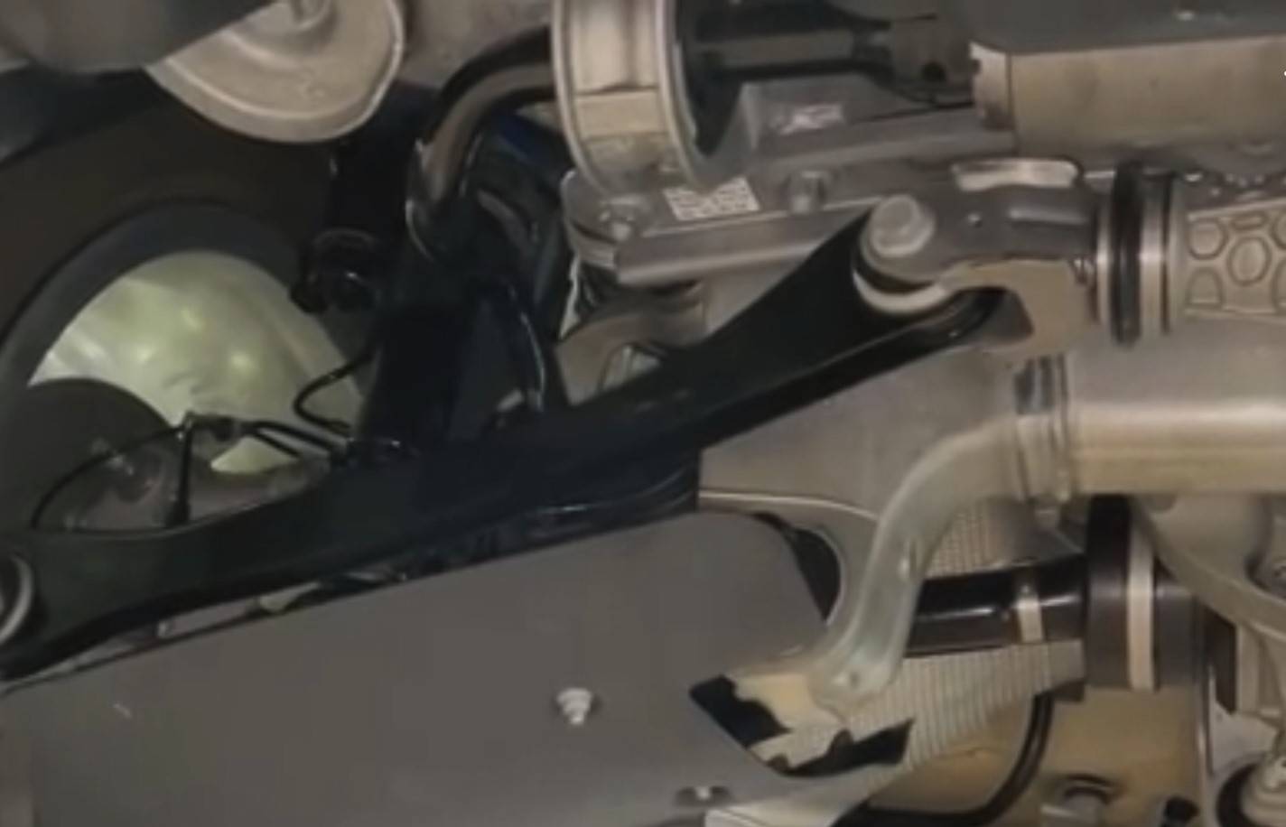 BMWの４WSに関して！！