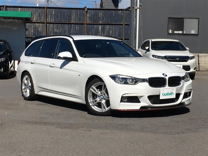 '17 ＢＭＷ ３１８ｉ ツーリング Ｍスポーツ 入荷！！