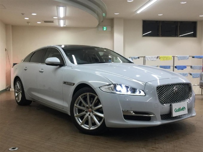 【他店入荷情報】'17 ジャガー ＸＪ プレミアムラグジュアリー（ディーラー車）