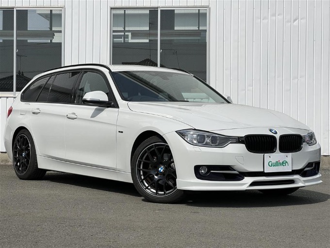 【他店入荷情報】 '13 ＢＭＷ ３２０ｉ ツーリング スポーツ（ディーラー車）
