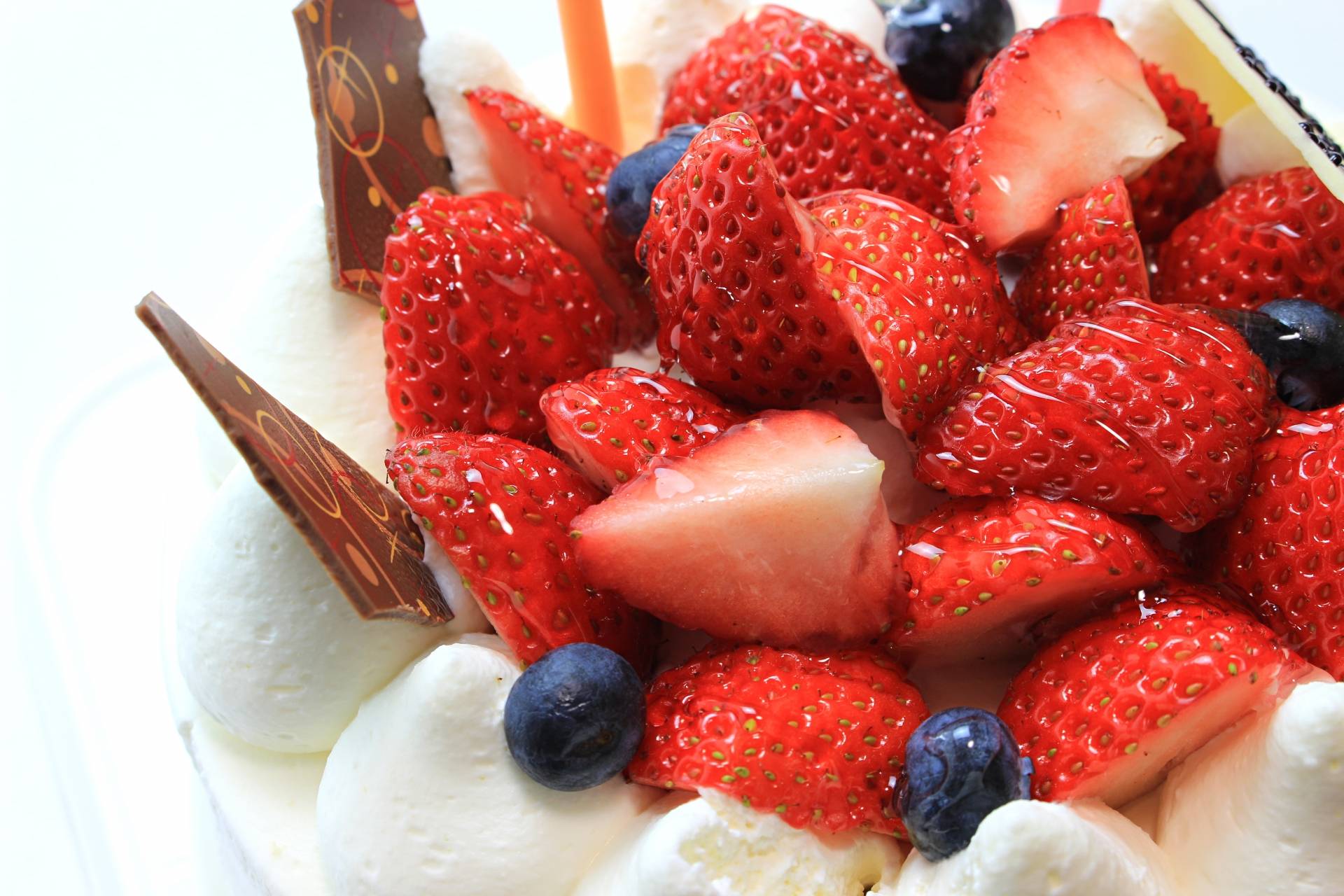 冬の準備はもう始めてる？スタッドレスタイヤへの交換目安と時期