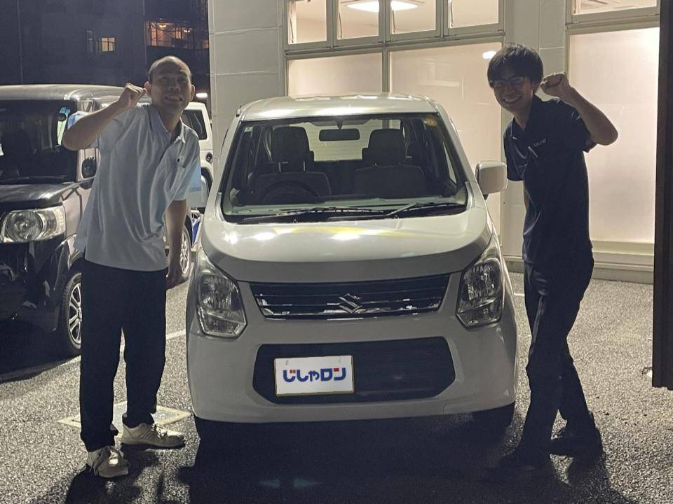 ☆　M様　ご納車おめでとうございます！☆【埼玉、東京のお客様　自社ローン専門店じしゃロン川越店まで】