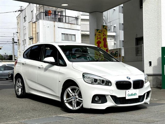 【入荷情報】BMW218iが入荷しました！