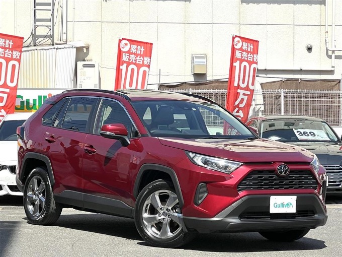 【入荷情報】RAV4が入荷しました！ 