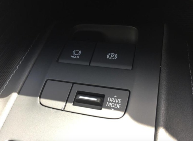 令和3年式 ハリアー Z 入荷しました!!03