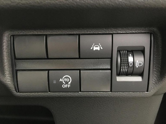 令和3年式 ekワゴン M入荷しました！！03