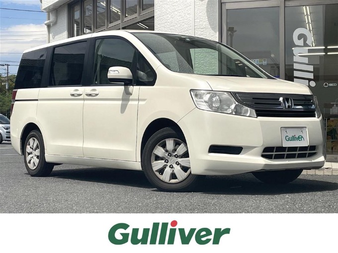 中古車入荷情報！！H22 ホンダ ステップワゴン Ｇ Ｌパッケージ