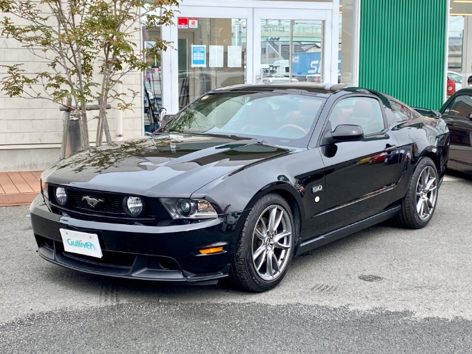 限定生産のフォードマスタングが入庫致しました！02