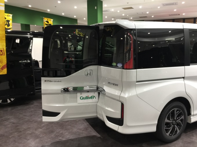 ☆★オススメ車両のご紹介★☆03