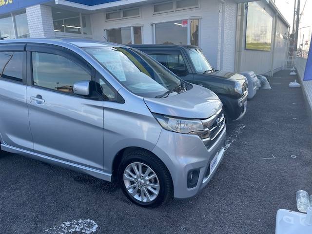 「ボディカラー」で、エアコンの効きや燃費が変わる！？