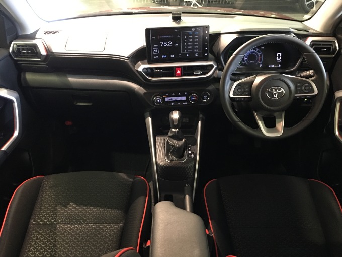 人気の○○○○が入荷!~ガリバー札幌清田店 ~03