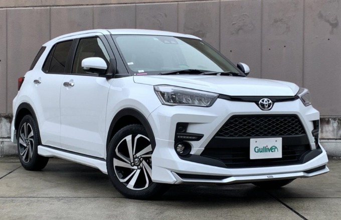おすすめ車両の紹介♪【中古車・登録済未使用車】SUV・ミニバン