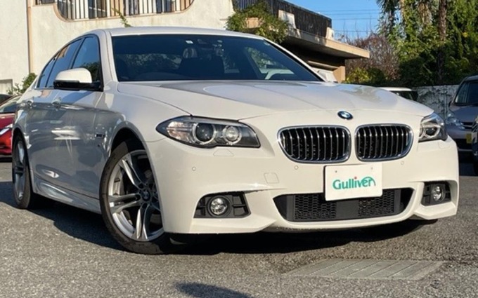 【入荷情報】'15 BMW 523i Mスポーツ
