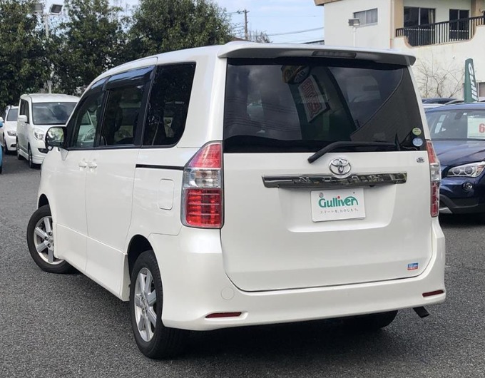 【入荷情報】H20 トヨタ ノア S02