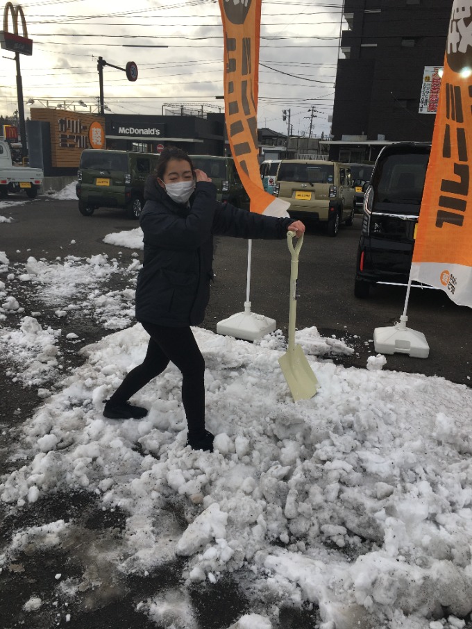 雪かきに負けない
