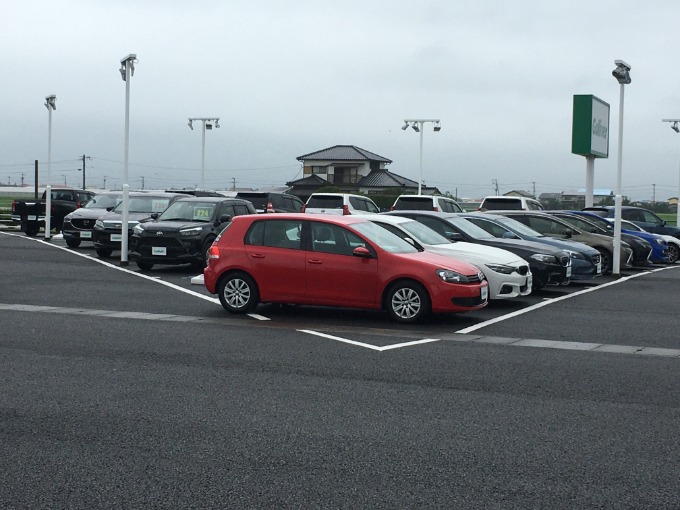 皆さま、こんにちは。