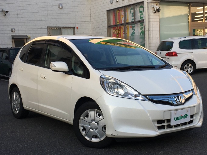 最新入荷車両!!　ホンダ　フィットHV!!!!!!!!!!!!