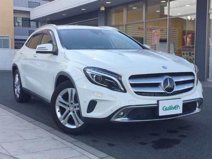 【他店入荷情報】H28 M・ベンツ GLA180