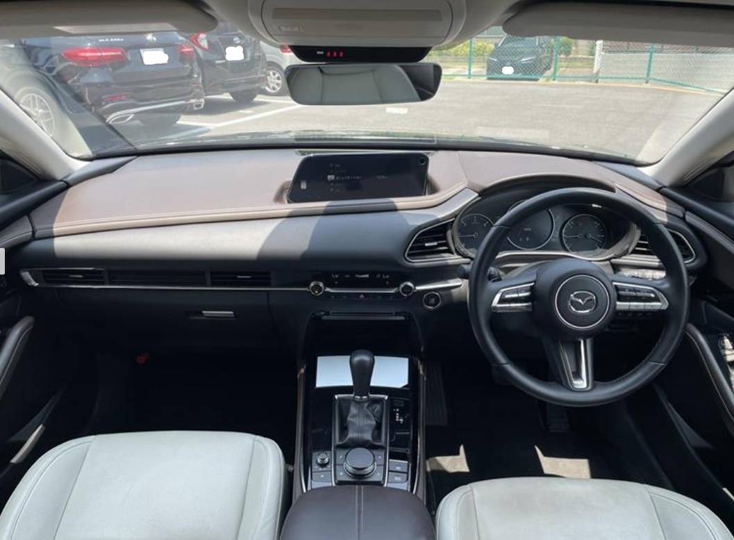 新着情報“CX-30”2022年式入荷しました！02