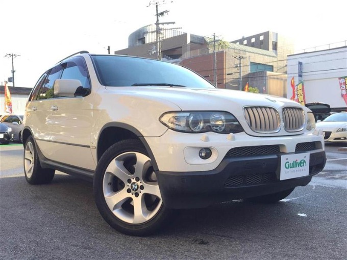 ☆ご入庫のお知らせ☆ H17　BMW X5　4.4i