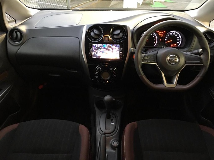 ✰入荷情報！H29 日産 ノート Ｘ モード・プレミア✰★お問い合わせはこちらまで 03-5837-0071☆★02
