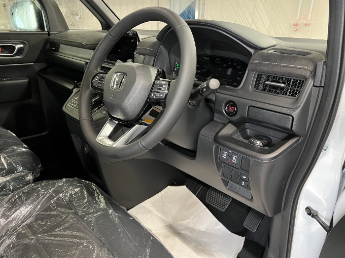 ☆☆　オススメの車　☆☆【中古車・登録済未使用車】SUV・ミニバン】02