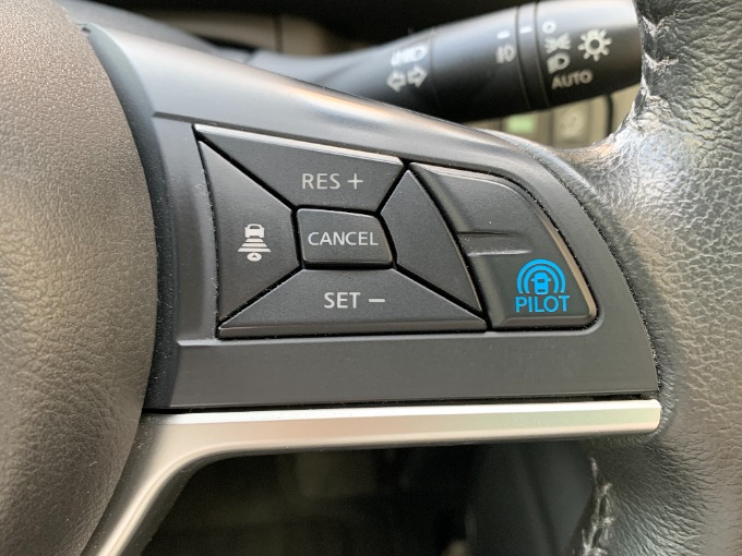 ☆オススメ車両のご紹介☆中古車・登録済み未使用車【SUV・ミニバン】04