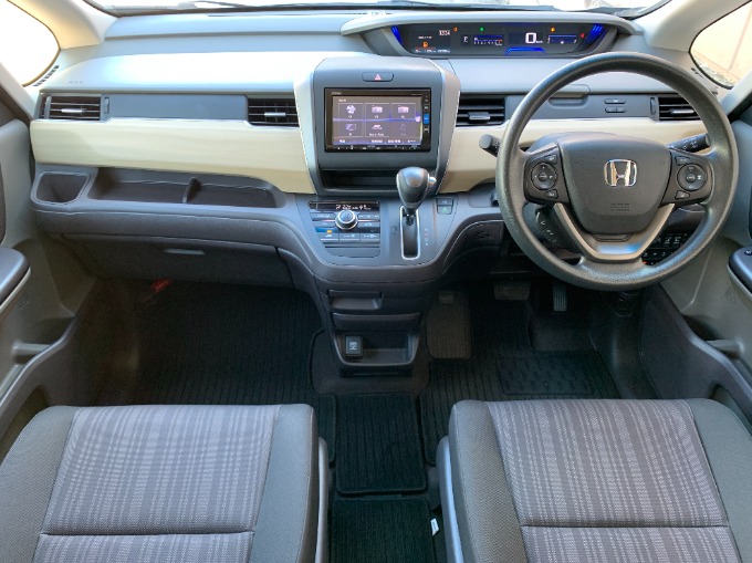 ☆オススメ車両のご紹介☆中古車・登録済み未使用車【SUV・ミニバン】02