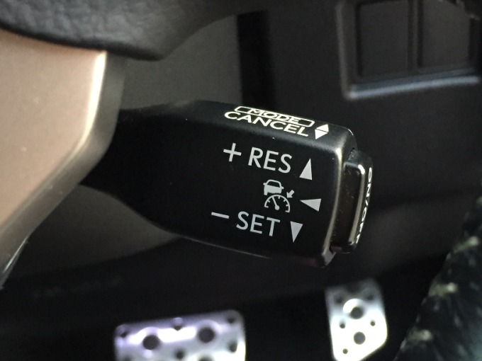 ☆オススメ車両のご紹介☆中古車・登録済み未使用車【SUV・ミニバン】06