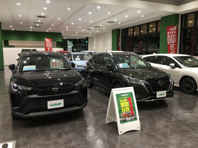 ☆展示場のご紹介☆中古車・登録済み未使用車【SUV・ミニバン】02