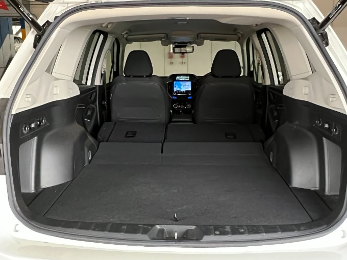 ☆オススメ車両のご紹介☆中古車・登録済み未使用車【SUV・ミニバン】06