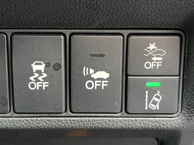 ☆オススメ車両のご紹介☆中古車・登録済み未使用車【SUV・ミニバン】05